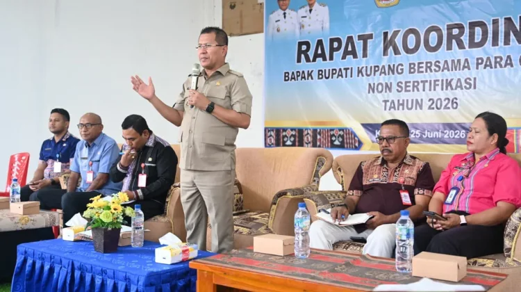 Bupati Kupang Pasang Badan untuk Guru PPPK, Kawal Sertifikasi hingga ke Jakarta