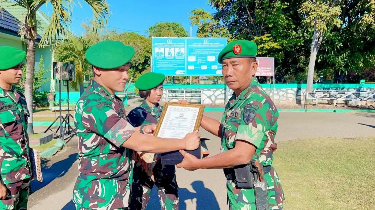 Dandim1601/Sumba Timur Lepas Mayor Sambudi Purna Bhakti Penuh Haru