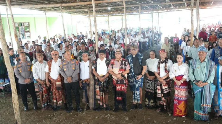 Gubernur Melki: Gereja dan Pemerintah Tak Bisa Jalan Sendiri Bangun NTT