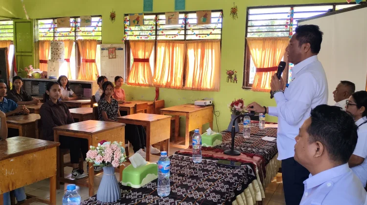 Bupati Rote Ndao Lepas 20 Siswa ADEM