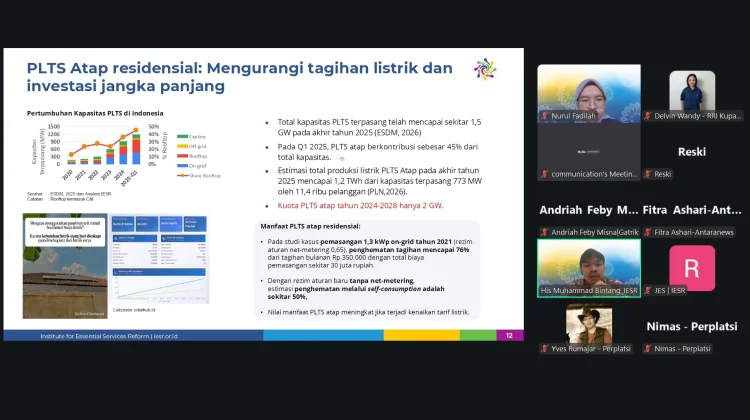PLTS Jadi Kunci Elektrifikasi Nasional, Siap Gantikan PLTD yang Mahal dan Rentan