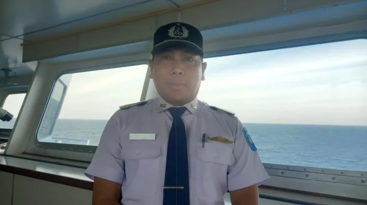 Nahkoda KM Dharma Kartika V Pastikan Keselamatan dan Kenyamanan Penumpang