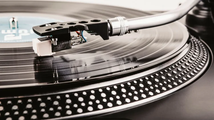 Kebangkitan Piringan Hitam di Era Musik Digital