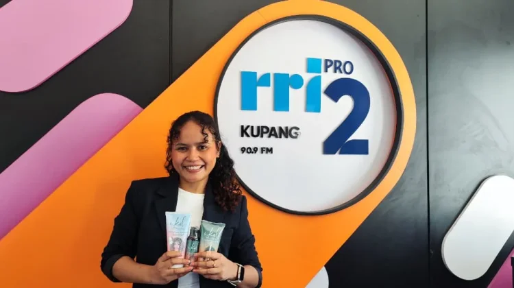 Katarina Lodan Mare Ajak Perempuan NTT Bangga dengan Rambut Keriting