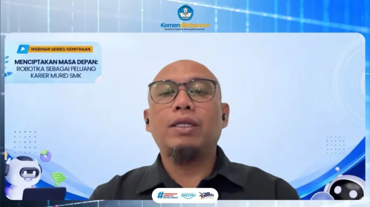 Kemendikdasmen Siapkan Lulusan SMK Hadapi Robotika