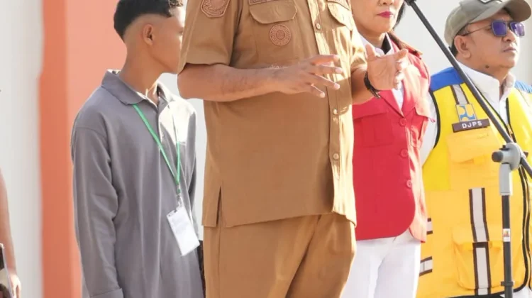 Gubernur Melki Tekankan Asrama Sekolah Rakyat Layaknya Keluarga
