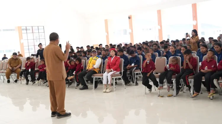 Gubernur Melki Sebut Sekolah Rakyat Buka Masa Depan Siswa