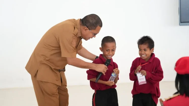 Gubernur Melki Sebut Sekolah Rakyat Buka Masa Depan Siswa