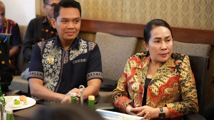 Wabup Sumba Timur Perkuat Pendidikan Melalui Implementasi Metode GASING Bersama