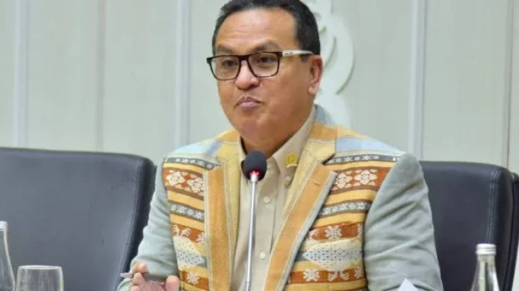 Anggota DPR RI Pastikan Pelayaran Perintis Segera Kembali Layani Masyarakat NTT