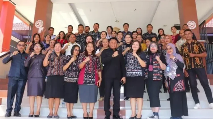 Bupati Rote Ndao Dorong RSUD Tingkatkan Pelayanan