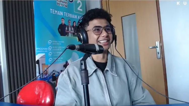 Alvian Ungkap Perjalanan Musik hingga Menembus Top 9 The Icon