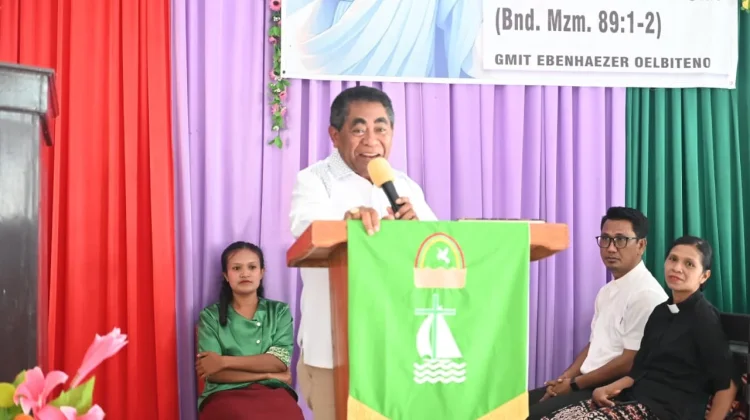 Johanis Mase Apresiasi Komitmen Bupati Dukung Pembangunan Gereja
