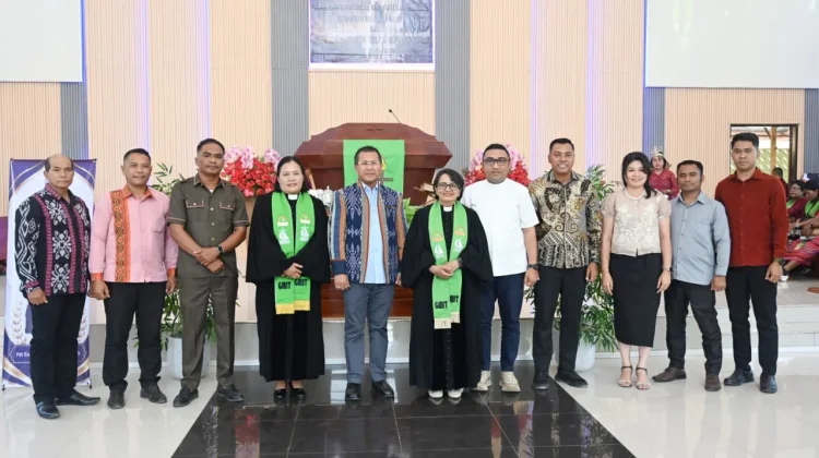 Ketua Klasis Minta Pendeta Baru Lanjutkan Pelayanan Kasih