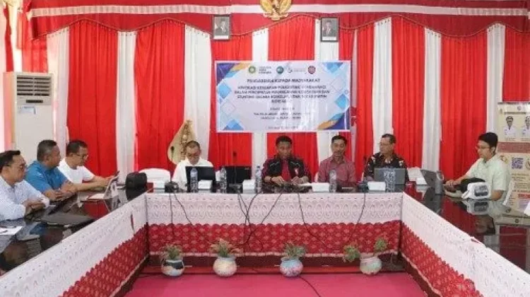 Bupati Paulus Perkuat Kolaborasi Atasi Kemiskinan dan Stunting
