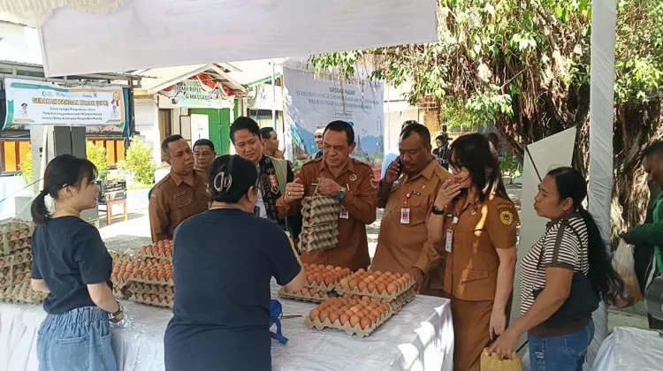 Pemkot Kupang Gelar Operasi Pasar Kendalikan Inflasi Pangan