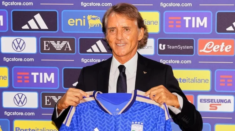 Comeback! Roberto Mancini Kembali Pimpin Timnas Italia dengan Misi Besar