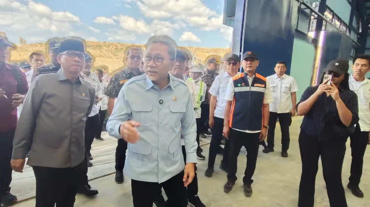 Menko Pangan Dorong Swasembada Garam dari Rote Ndao