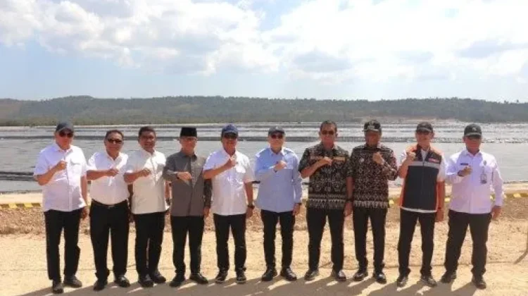 Tinjau K-SIGN, Menko Pangan Ajak Masyarakat Jaga Proyek Strategis Nasiona