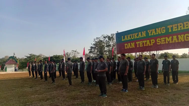 Anggota Kodim 1629 SBD Tingkatkan Kebugaran Tubuh Secara Rutin