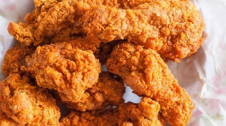 Banyak Orang Belum Tahu, Begini Cara Menggoreng Ayam agar Tetap Krispi
