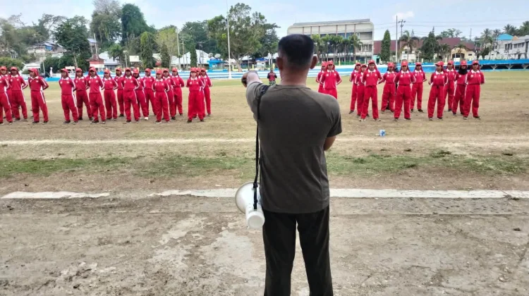 Dandim Sumba Barat Motivasi Paskibra jelang HUT Kemerdekaan RI