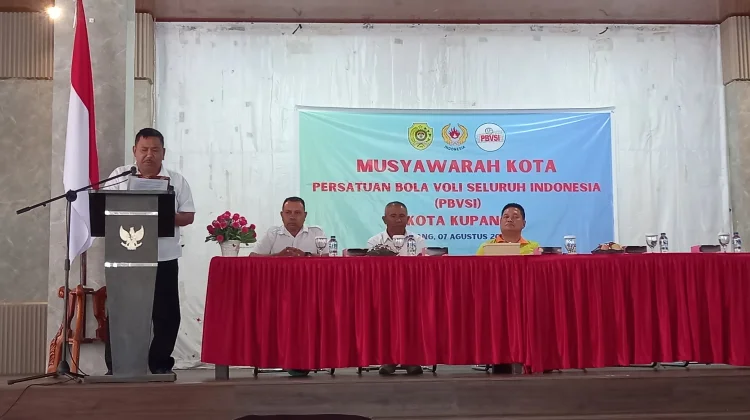 Benyamin Moses Mandala Bidik Kebangkitan Bola Voli Kota Kupang