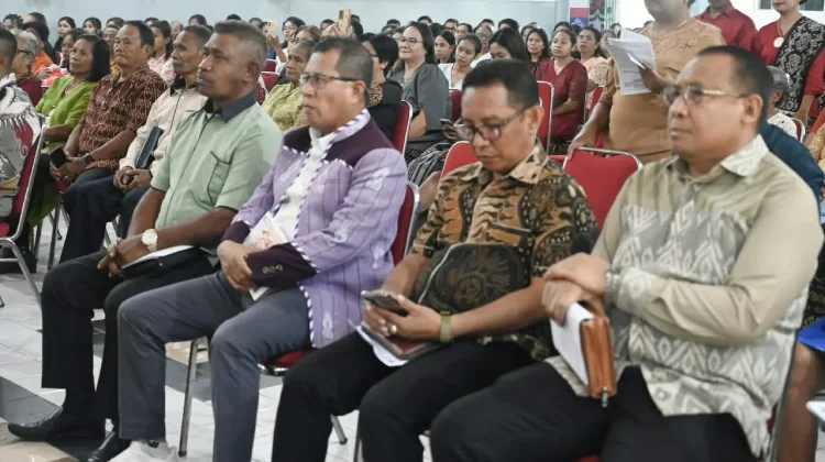 Bupati Yosef Lede Dorong Percepatan Pembangunan Gereja Imanuel Oesao