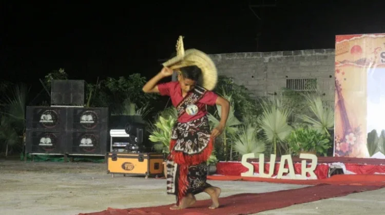 Festival Suar Rote Tampilkan Potensi Budaya Generasi Muda