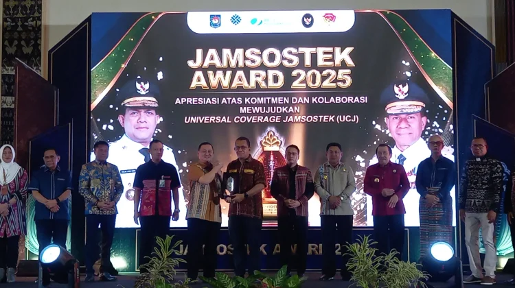 Gubernur Dorong Peserta KUR Bank NTT Otomatis Jadi Peserta BPJS Ketenagakerjaan