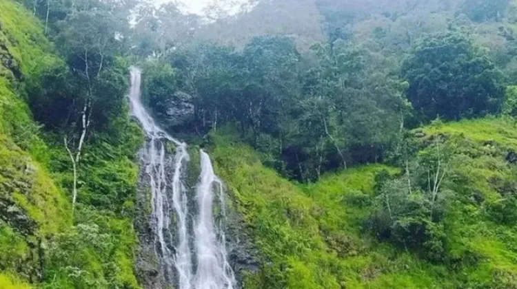 Cunca Radi Ntangis Hadirkan Pesona Alam dan Legenda Lokal