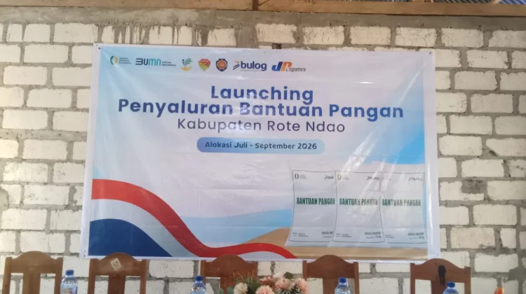 Sebanyak 25.487 Warga Rote Ndao Terima Bantuan Pangan Beras