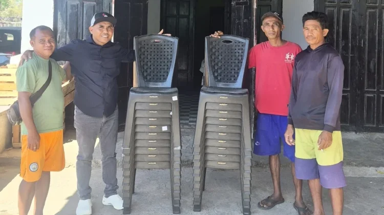 Simson Polin Bantu Keluarga Berduka di Londalusi