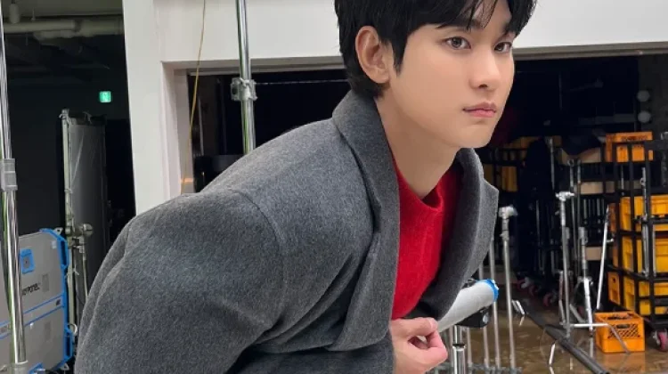 Kim Soo Hyun Siap Sapa Penggemar Indonesia
