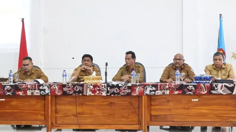 Bupati Sumba Timur Evaluasi Realisasi Fisik dan Keuangan APBD 2026