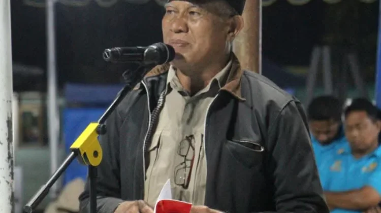 Wakil Bupati Tutup Turnamen Voli Pesta Paroki Waikabubak