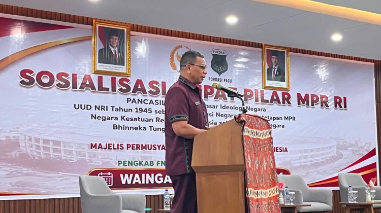 Plt Asisten Pemkab Sumba Timur Buka Sosialisasi Empat Pilar MPR