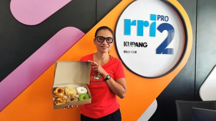 Dari Hobi Jadi Cuan, Fony Terru Kembangkan Stik Ayam dan Donat Umami
