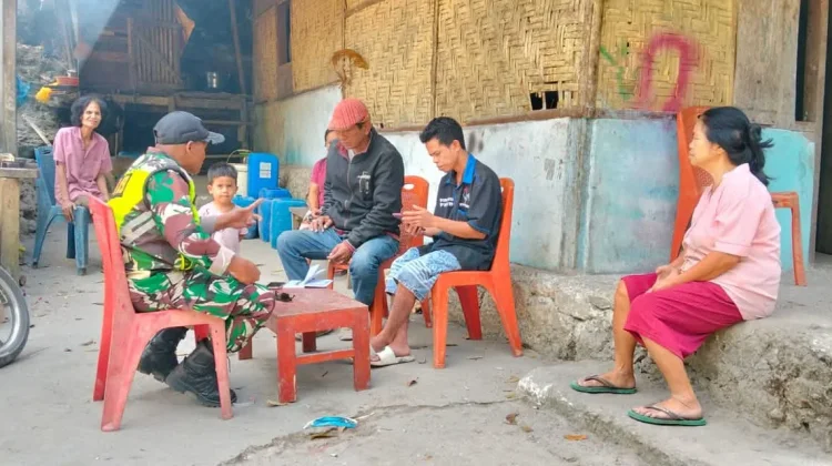 Sertu Joakim melaksanakan Pembinaan warga binaan di Desa Karekanduku