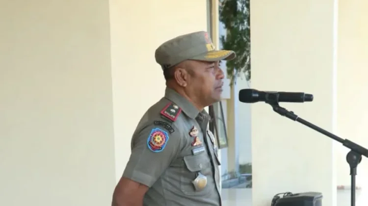 Kasat Pol PP Sumba Barat Daya Pimpin Apel Rutin ASN