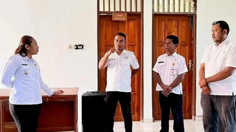 Wabup Rote Ndao Sidak Enam Dinas, Kebersihan Jadi Sorotan