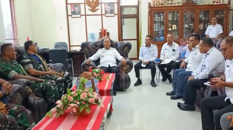 Sinergi TNI‑Pemda Sumba Barat: Bahas Air Bersih & Jembatan Demi Kesejahteraan Warga