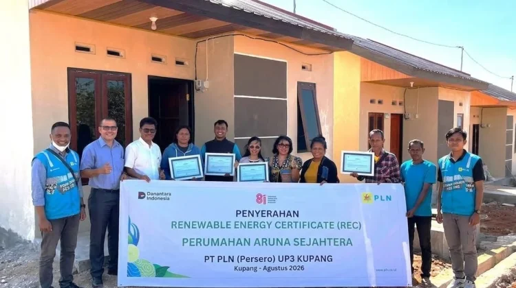 Wariskan Energi Hijau, PLN dan Perumahan Aruna Sejahtera Dorong EBT di NTT