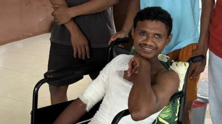 Pekerja Disabilitas Korban Kecelakaan Kerja di SPPG MBG Metina Tuntut Keadilan