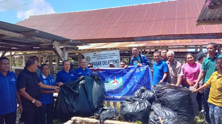 Demokrat Kupang Gaungkan Gerakan Langit Biru Indonesia Asri di Oelbiteno