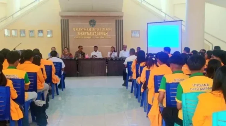 Bupati Paulus Henuk Siapkan Tindak Lanjut Hasil KKN Undana
