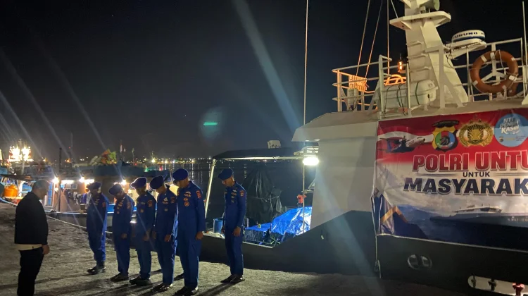 KP. POMANA Bawa Ratusan Paket Logistik Bagi Warga Terdampak Bencana di Ende