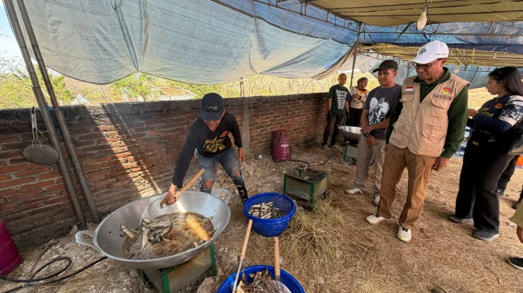 Wagub NTT Dorong Anak Pengungsi Tetap Semangat Belajar