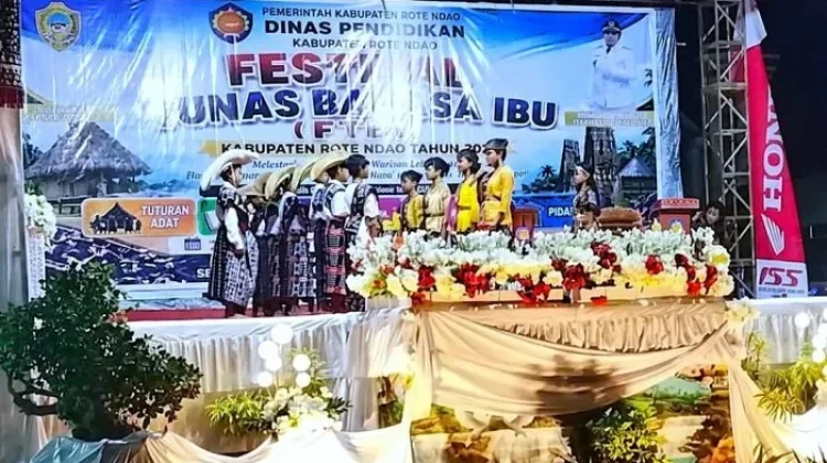 Festival Tunas Bahasa Ibu, Upaya Menjaga Bahasa dan Jati Diri Generasi Rote Ndao