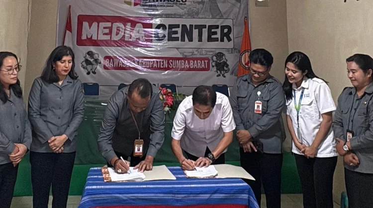 Bawaslu Sumba Barat MoU Bersama RRI, Perkuat Pengawasan Pemilu